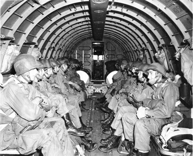 WW2 Paratroopers