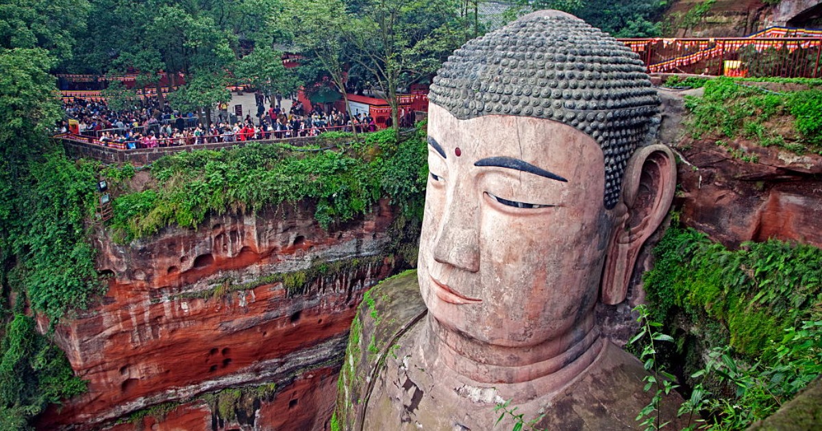 World’s Largest Buddha Statue Partially Submerged by Floods in China - The Vintage News