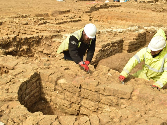 Archaeologists work on the foundations of the Roman stately home. Photo by MAP Archaeology