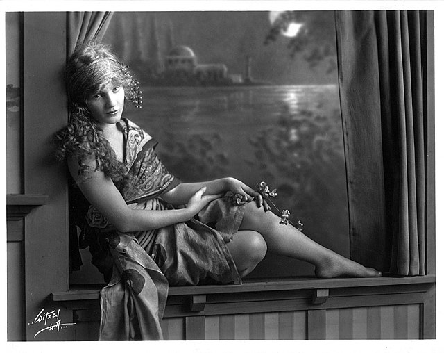 Mary Miles Minter, taken by Albert Witzel