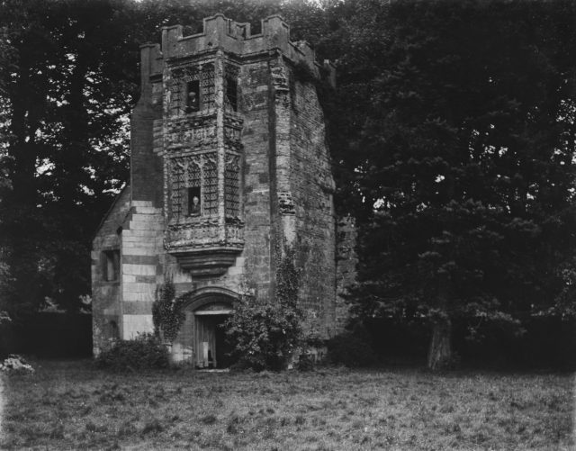 Cerne Abbey gatehouse