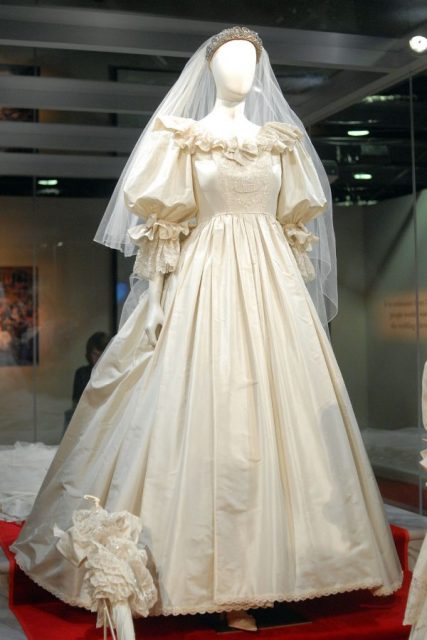Princess Diana's wedding gown is displayed at a preview of the traveling "Diana: A Celebration" exhibit at the National Constitution Center on October 1, 2009 in Philadelphia, Pennsylvania.