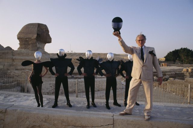 Pierre Cardin in Giza 
