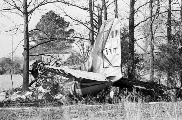 The debris of a DC-3 plane, that crashed carrying Fifties music and sitcom star Rick Nelson, lays in a field at DeKalb, Texas. (Photo Credit: Bettmann / Contributor)