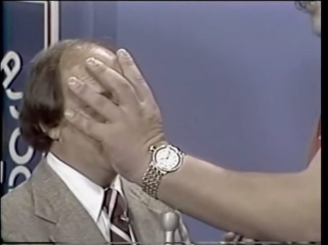 Andre the giant hand size