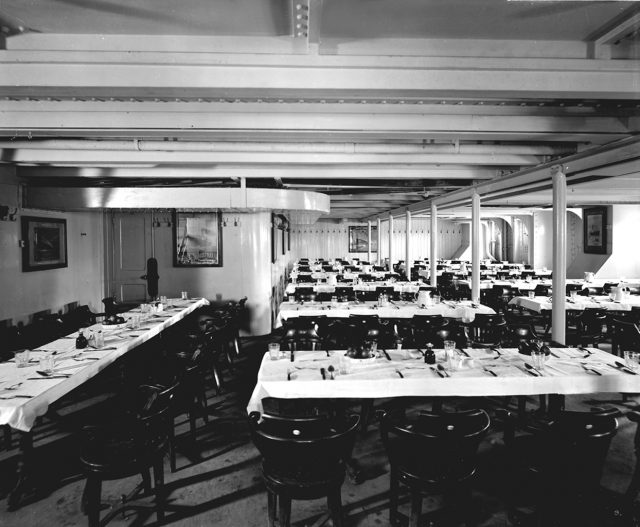 Third class dining room on RMS Olympic 