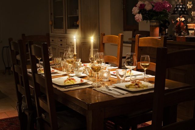 Table is set for a family meal (photo credit: jillwellington/pixabay)