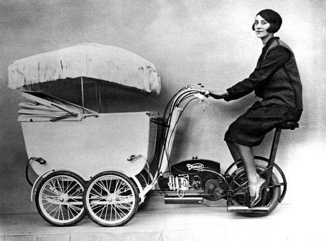 New fangled Pramobile, London, England, late 1920s or early 1930s. It’s made by Dunckley. (Photo Credit: Underwood Archives/Getty Images)