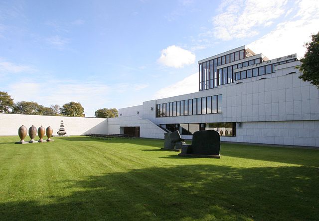 Kunsten museum of modern art (photo credit: by kunsten museum of modern art aalborg , cc by-sa 3. 0)