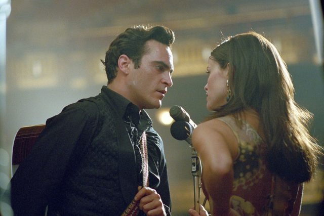 Joaquin Phoenix and Reese Witherspoon in Walk The Line 