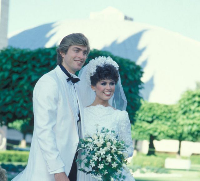 Marie Osmond and actor Stephen Lyle Craig at their wedding