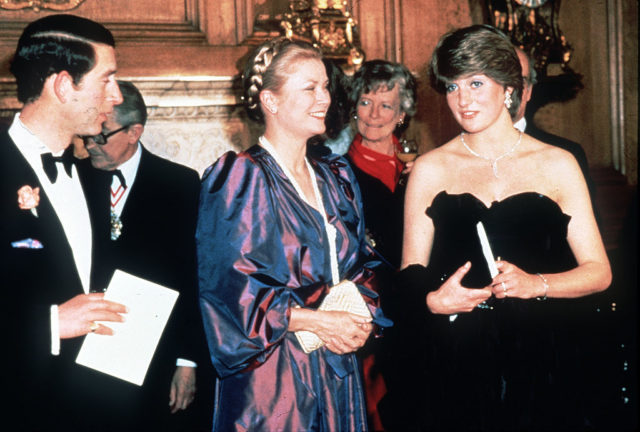 Grace Kelly, Princess Diana, and Prince Charles all talking