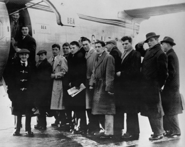 Image of team and journalists about to board their flight in Manchester on their way to Belgrade 1958