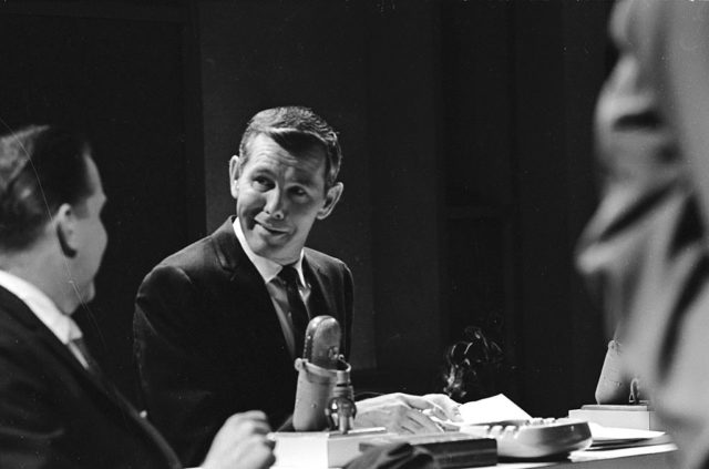 Talk show host Johnny Carson 1964 