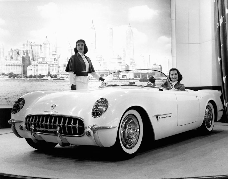 1953-Chevrolet-Corvette-Original-Prototype-Vintage-Debut-Photo