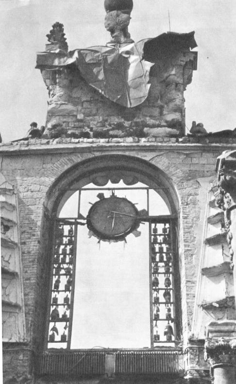 Meissen chime at the Zwinger After