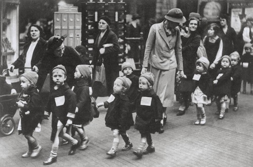 Nursery School Students Evacuated from Kentish Town (circa 1939)