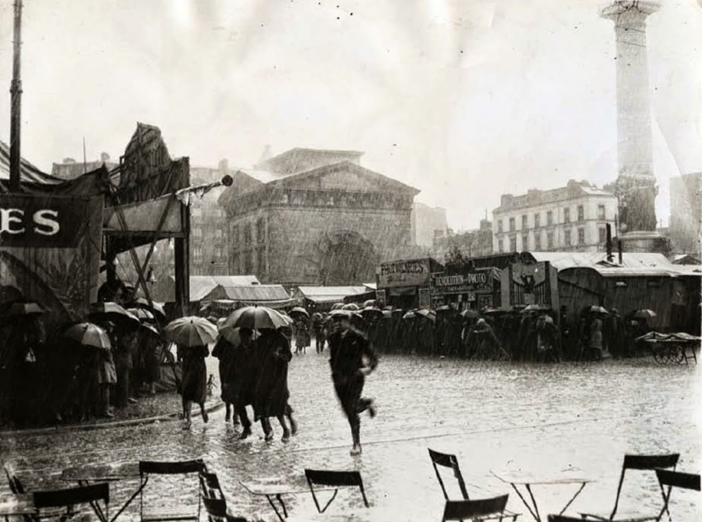 Place de la Nation, Paris, 1930.