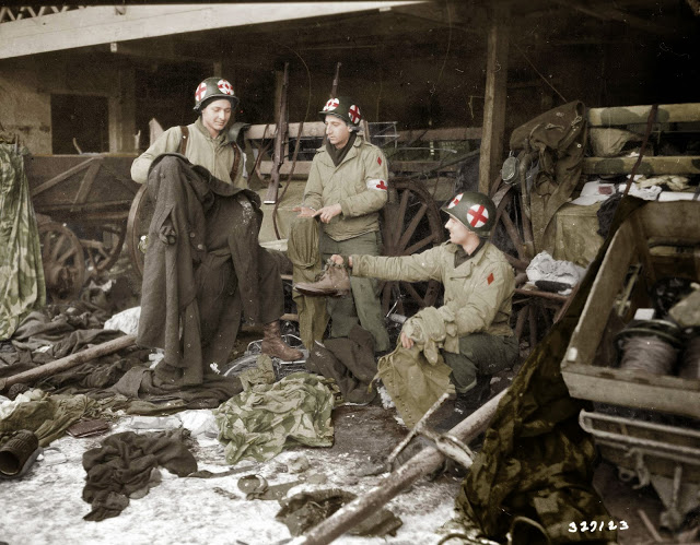 WWII colorized (22)