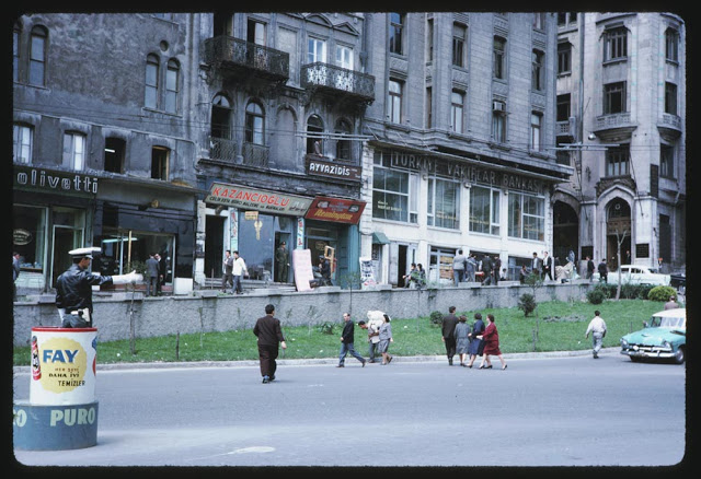 Color Photos of Istanbul in 1965 (8)