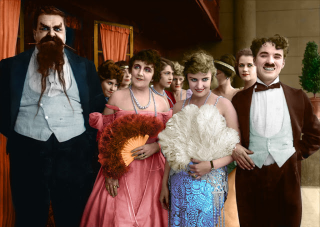 Interesting Colorized Photos of Charlie Chaplin in the 1910s-30s (11)