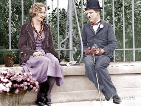 Interesting Colorized Photos of Charlie Chaplin in the 1910s-30s (12)