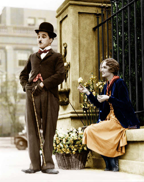 Interesting Colorized Photos of Charlie Chaplin in the 1910s-30s (5)