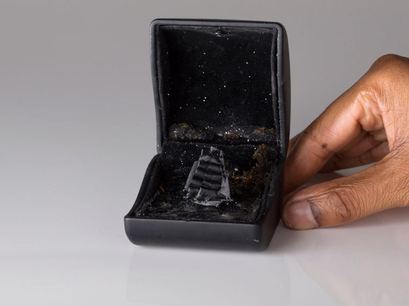 antique-ring-box-mini-diorama-talwst-10