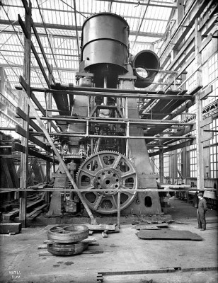 One of Titanic’s Steam Engines, Harland & Wolff’s Engine Works, Belfast, May 1911. source