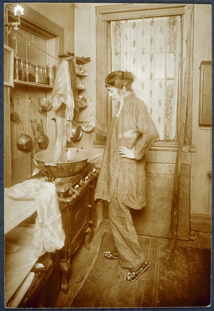 Allison at her kitchen stove, dying scarves, ca. 1912-1920. Photo credit: Schlesinger Library on the History of Women in America