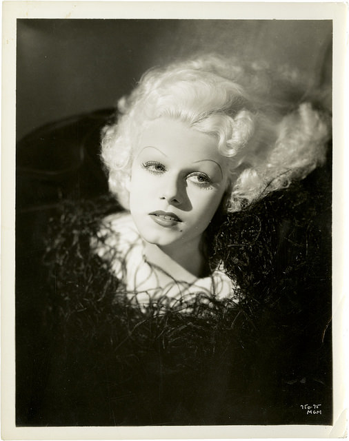 Beautiful Jean Harlow in Colorized Vintage Photos (19)