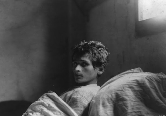 Guiseppe Uggesi, an Italian soldier in 223rd Infantry, who was in an Austrian Prison Camp at Milowitz, confined to bed with tuberculosis in January of 1919. (Library of Congress)