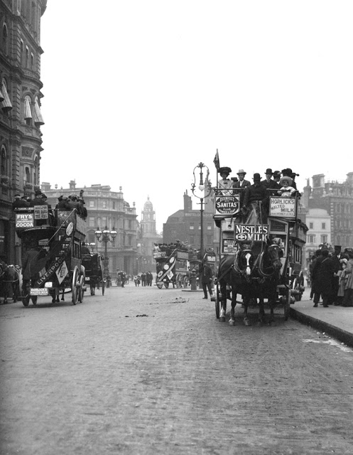 Omnibuses, London, 1904