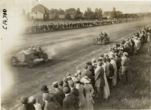 Racing at the Readville racetrack in Boston, Massachusetts, 1909