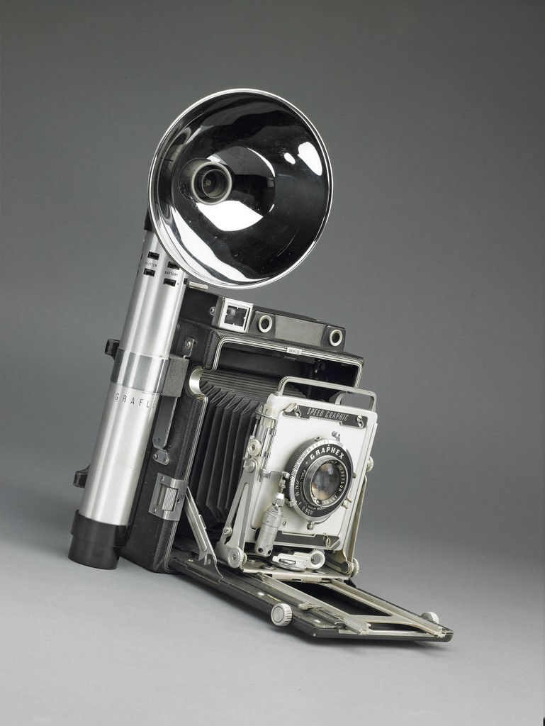 Camera, Graflex Speed Graphic 4x5 with Flash, 1940s cat. # 78.001, .002 (flash)