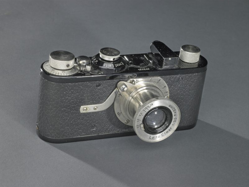Camera, Leica 35mm, 1928 A) 1978.0227.01 C) 77.093