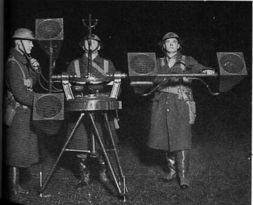 A four-horn acoustic locator in England, 1930s