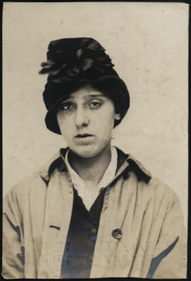 Christina Austin, arrested for stealing dresses, 11 July 1916