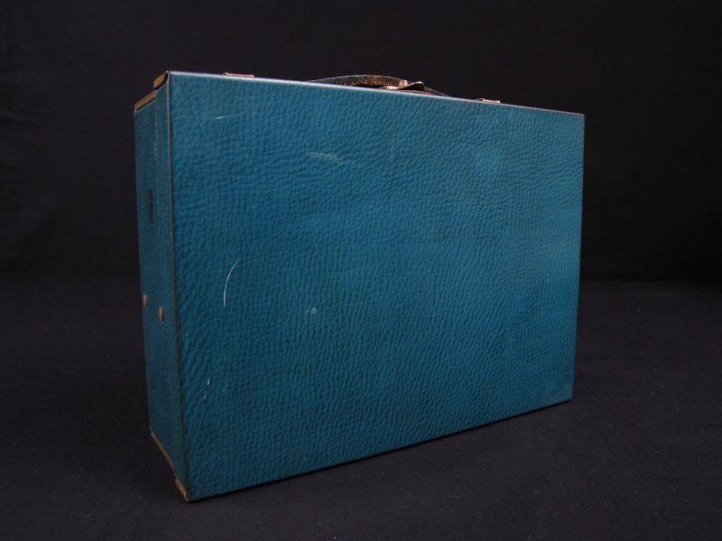 3.Blue Box Lunch Box