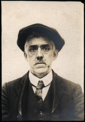 George Bamlett, grocer, arrested for assault, 19 October 1914