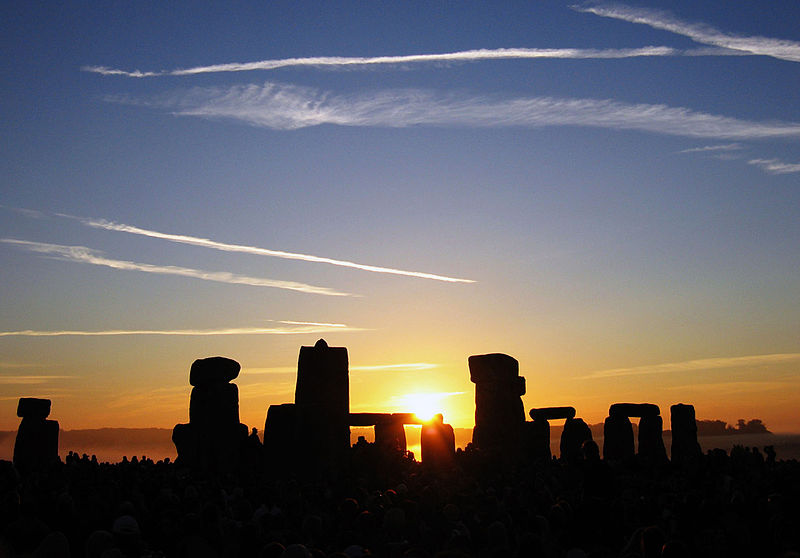 Sunrise at Stonehenge on the summer solstice, 21 June 2005.source