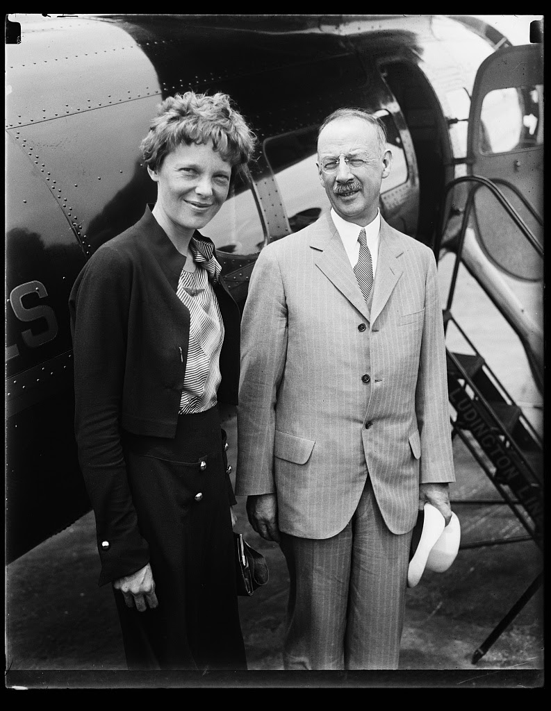 Amelia Earhart,