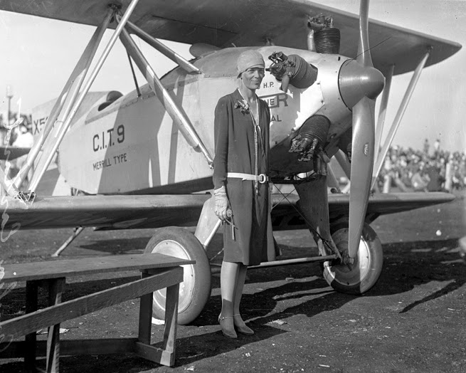 Amelia Earhart, Los Angeles, 1928