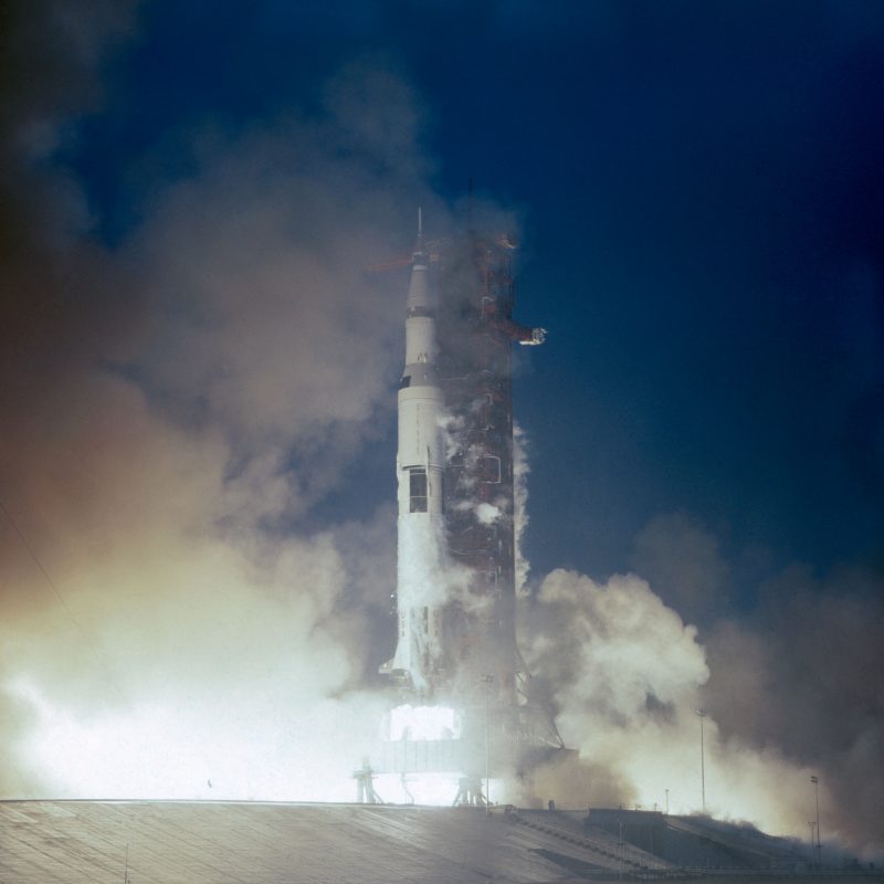 Apollo_12_launches_from_Kennedy_Space_Center
