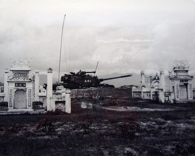 Da Nang Marine Corps tank, 1965