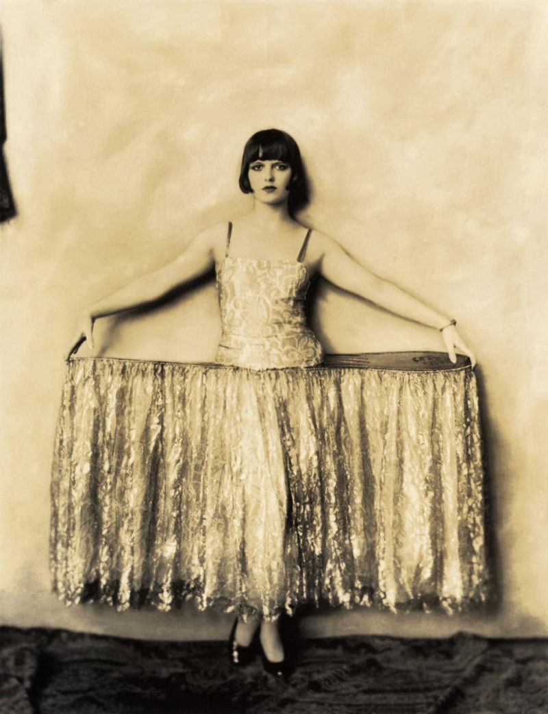 Louise Brooks - Ziegfeld - c. 1925 - Showgirl Costume With Panniers - By Alfred Cheney Johnston. Restored by Nick and jane for Dr. Macro's High Quality Movie Scans website: http://www.doctormacro.com/index.html. Enjoy!