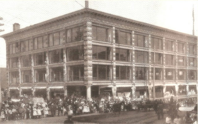 Daly Building, 1906