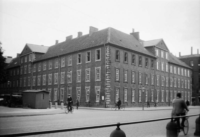 The building _Vartov_ in Copenhagen, at the corner of Farvergade and Vester Voldgade streets. The building, which is from the 18th century, was a hospital until 1934