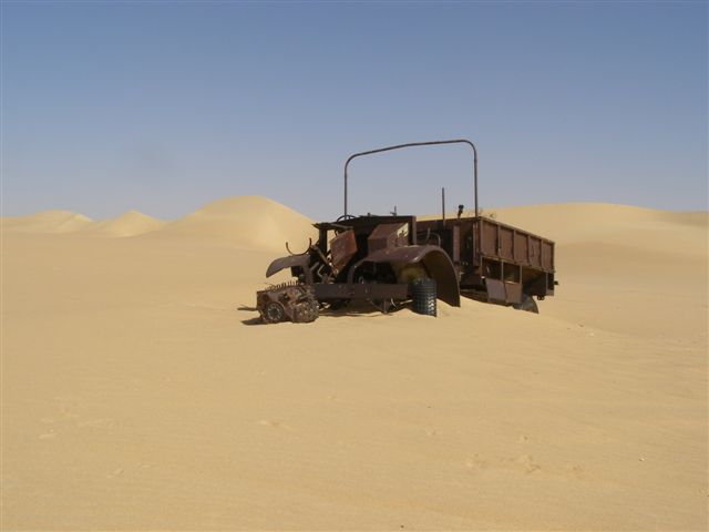They were fitted with a bigger radiator, a condenser system, built up leaf springs for the harsh terrain, wide, low pressure desert tyres, sand mats and channels,[nb 3] plus map containers and a sun compass devised by Bagnold. source