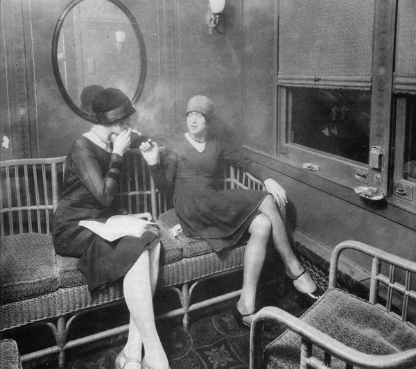 The embodiment of that 1920s free spirit was the flapper, who was viewed disdainfully by an older generation as wild, boisterous and disgraceful. While this older generation was clucking its tongue, the younger one was busy reinventing itself, and creating the flapper lifestyle we now know today. source 